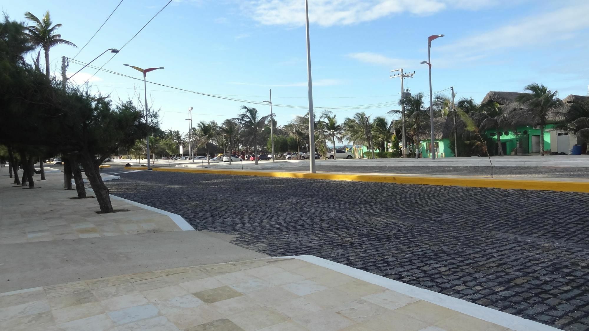Pousada E Pizzaria Sol E Alegria Fortaleza  Extérieur photo